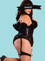 Nicki Ellicious