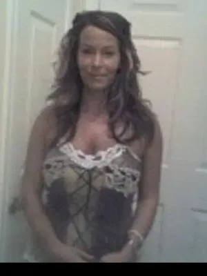 I intentionally leave my blinds open so you can see just how naughty I am.Waiting for you to come ring my bell.