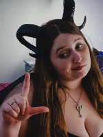 Sexy BBW wants to have some freaky fun with you