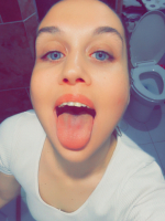 Blue eyed milf with an insatiable appetite for getting off amd getting you off for dessert