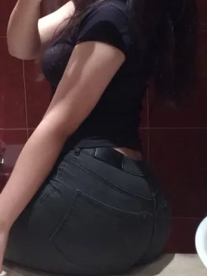 21Yrs mean SPH latina with a deep voice