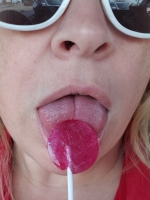 I have a lollypop and will swallow