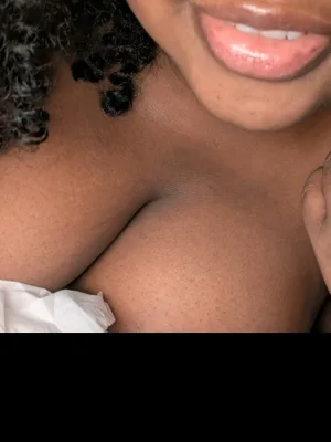 Sweet Voice, Dangerous Thoughts