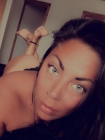 chat2131436