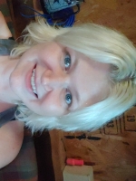 HORNY MILF LOVES TO BE NAUGHTY
