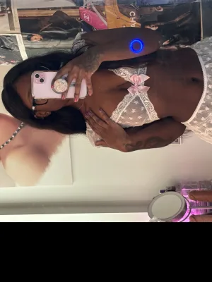 Young college slut loves anal